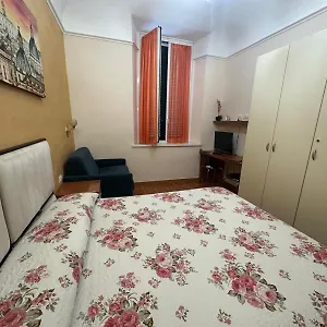 https://marcelina.it-romehotels.com